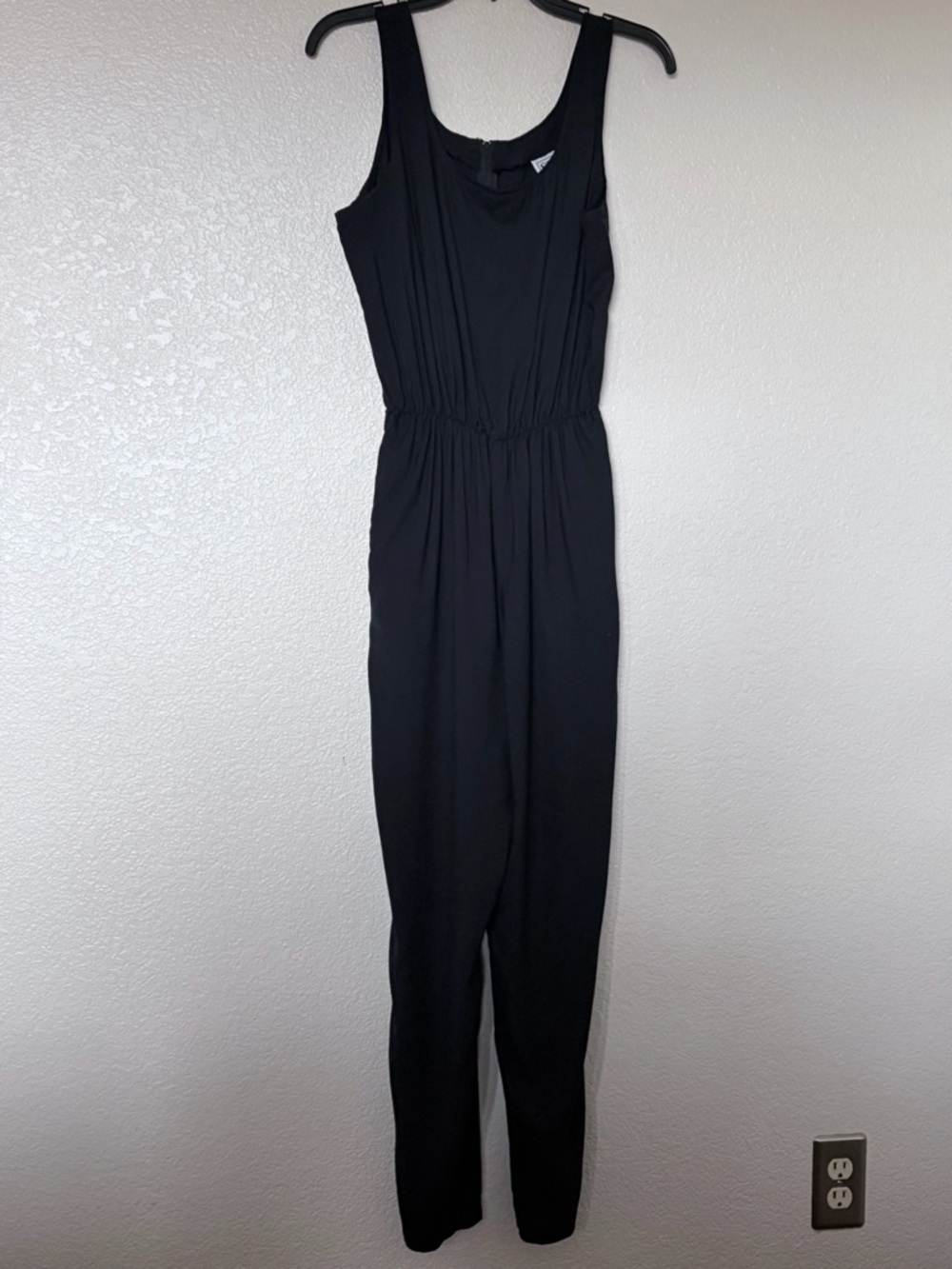 Sleek Black Sleeveless Jumpsuit with Elastic Waist